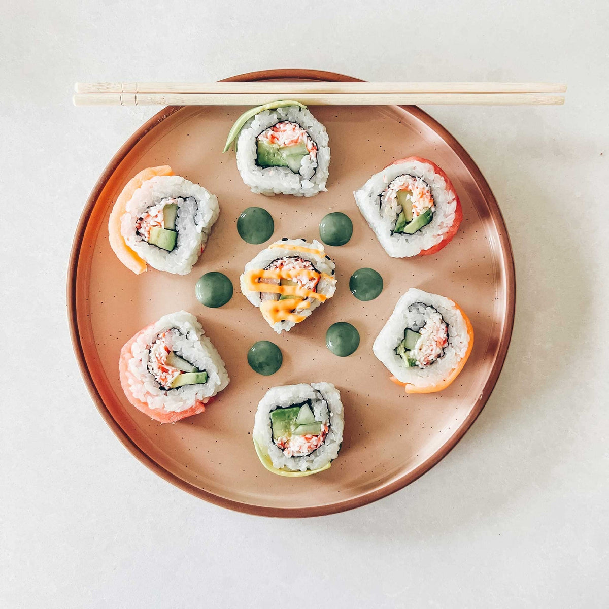 onadu.com Ceramic Flat Plates – Set of 6, 8 Inch, Neutral Colors