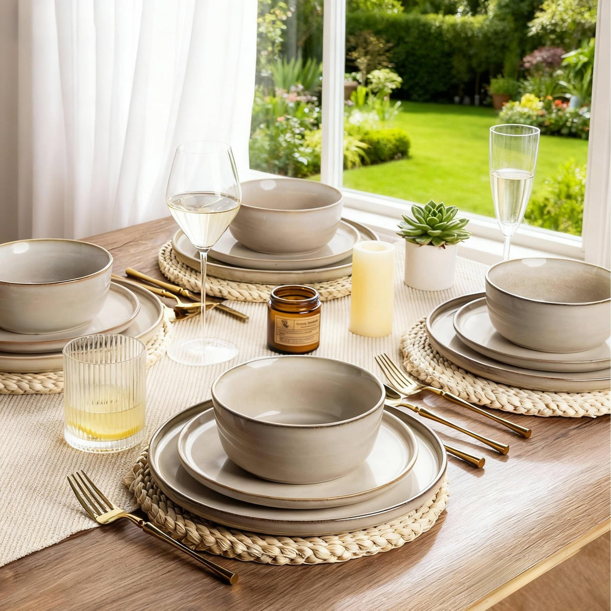 onadu.com Stoneware Dinnerware Set – Reactive Glaze, Service for 8