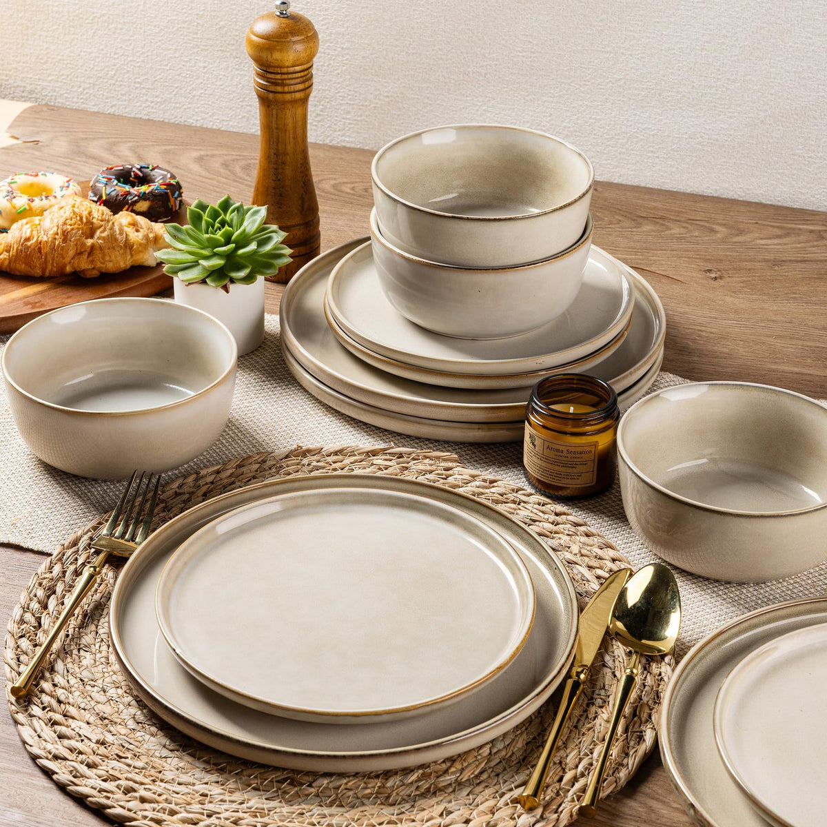 onadu.com Stoneware Dinnerware Set – Reactive Glaze, Service for 8
